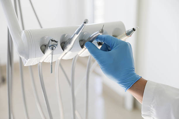 Professional Dental technician working in César Chávez, TX